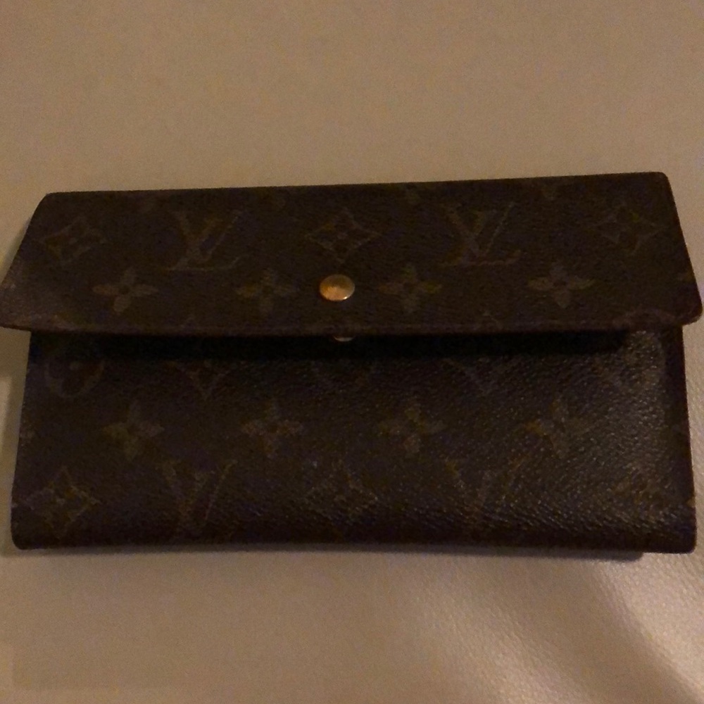Louis Vuitton Canvas Wallet Vintage